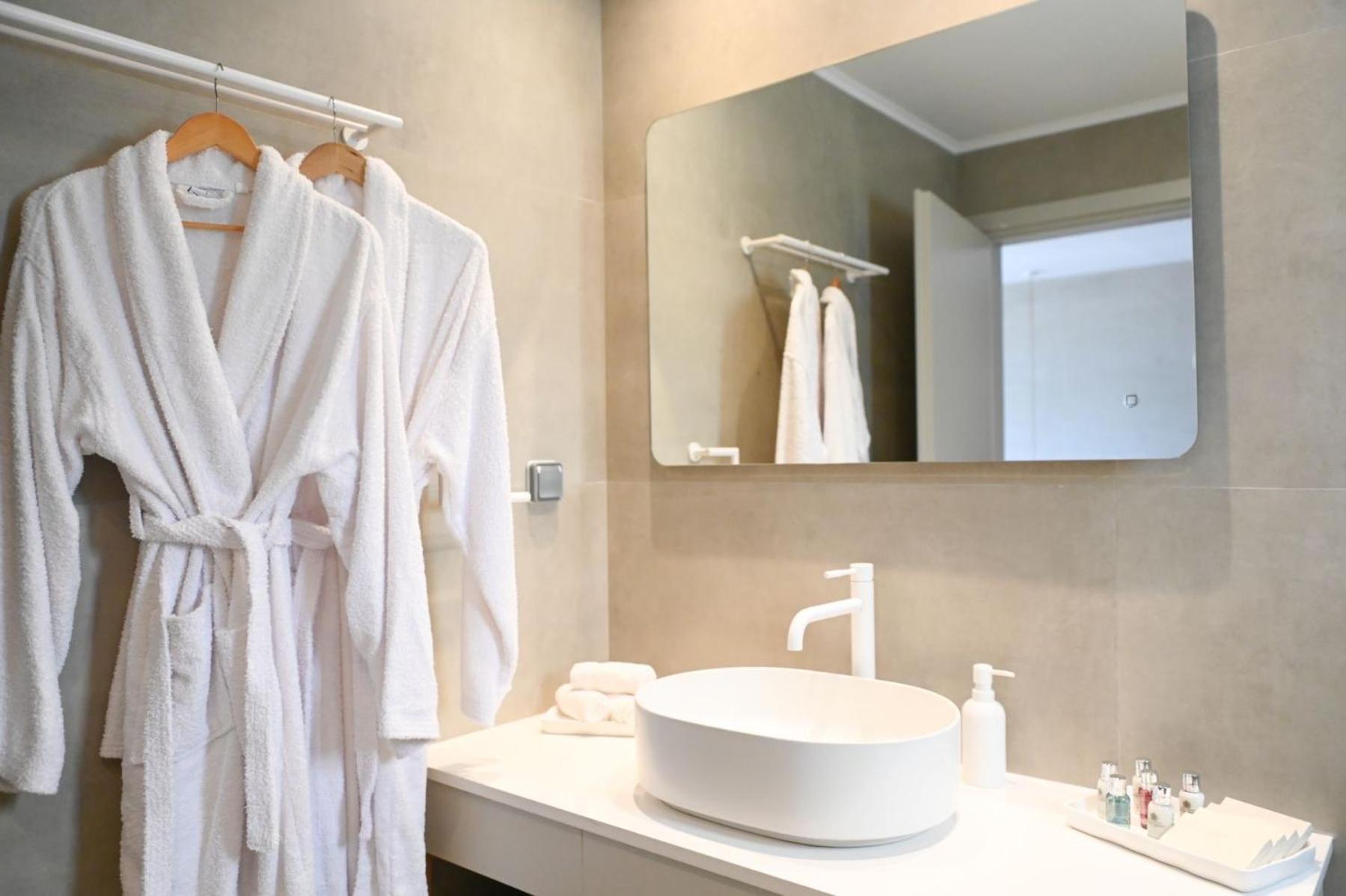 Pefki Luxury Suites Telendos ภายนอก รูปภาพ